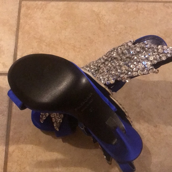 Sandals - Picture 5 of 6